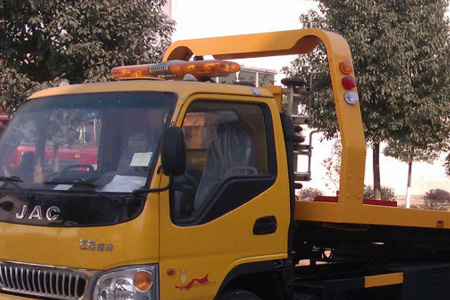解放平板拖车 汽车救援|救援拖车价格|道路救援服务	
